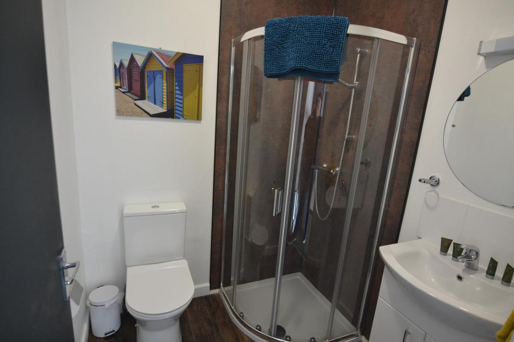Westpoint Apartment *